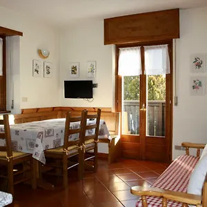 https://casa-spluga.it-lombardy.com
