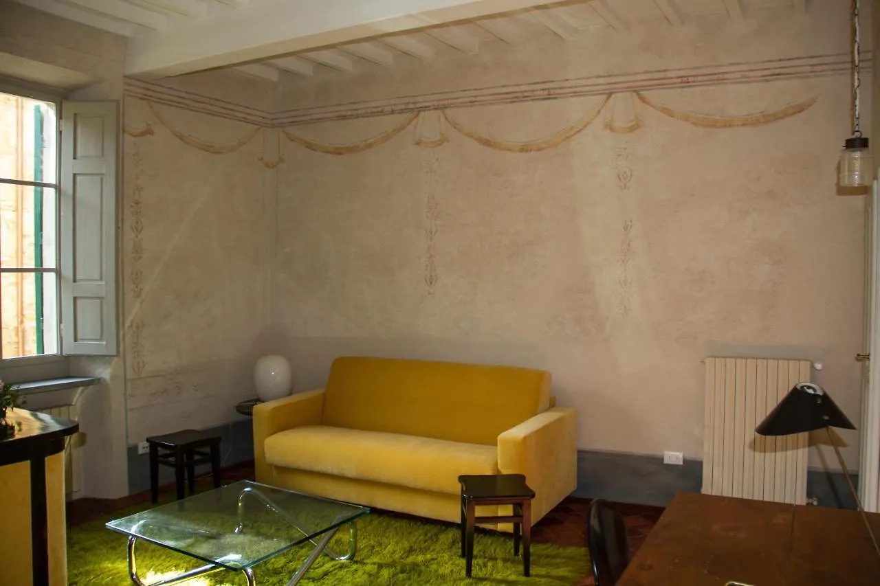 Decumano 2 Charme Apartments Arezzo